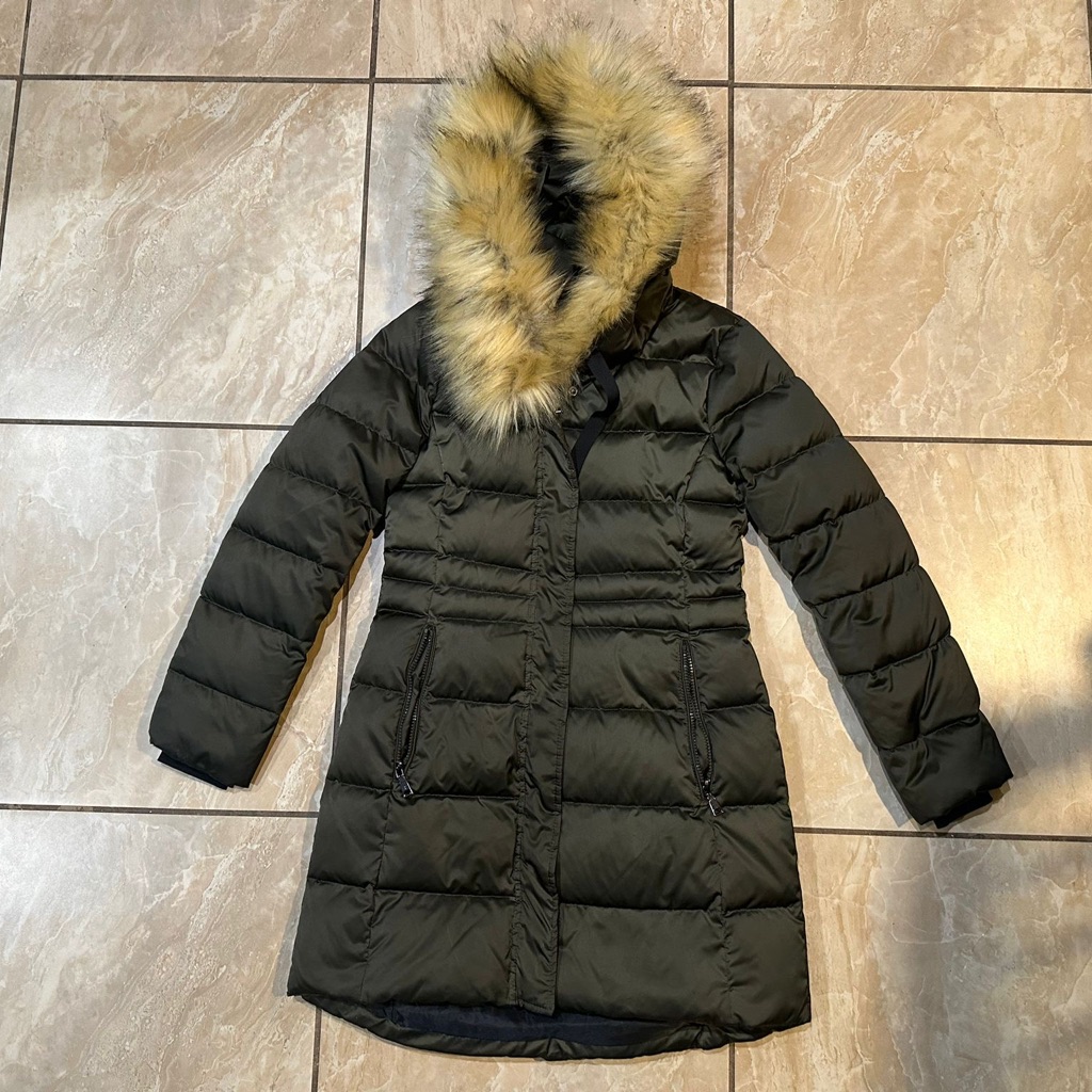 Olive Womens Tahari Women Fitted Faux Fur Hooded Puffer Jacket Size Xs